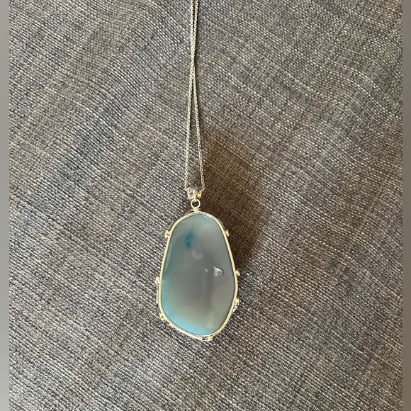 Blue Stone Pendant - Picture 5 of 7